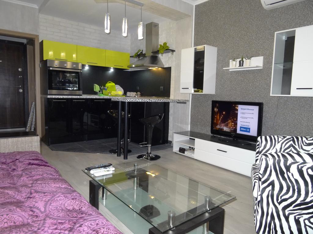 Studio Zebra Hotel Burgas City Værelse billede